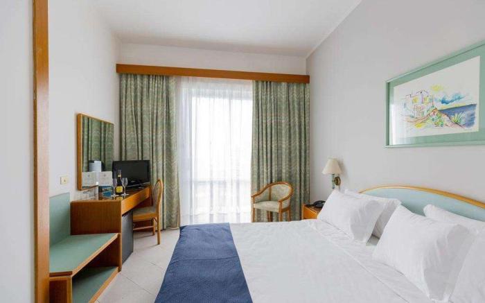 Hotel Carlton International
