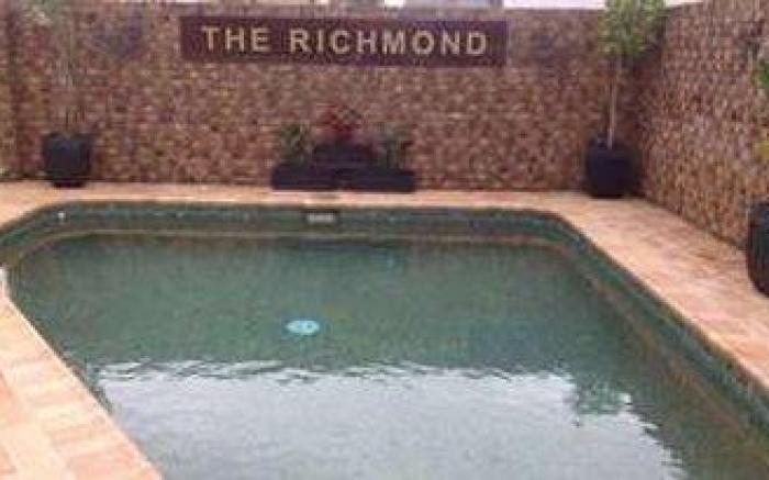 Richmond Motor Inn