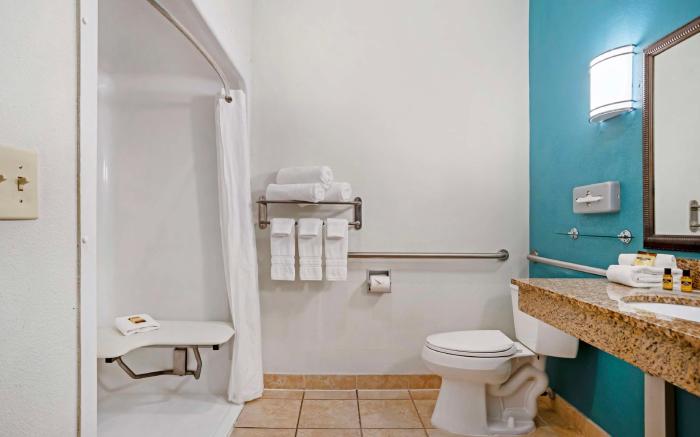 Best Western Plus Blue Angel Inn