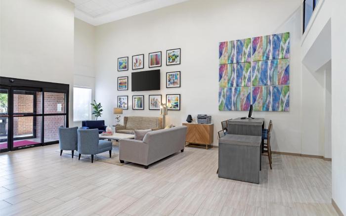 Best Western Plus Executive Hotel & Suites