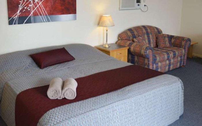 Arkana Motor Inn & Terrace Apartments