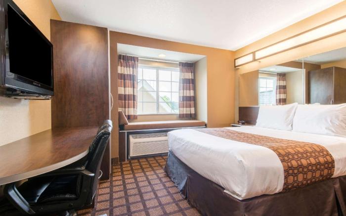 Microtel Inn & Suites by Wyndham Montgomery