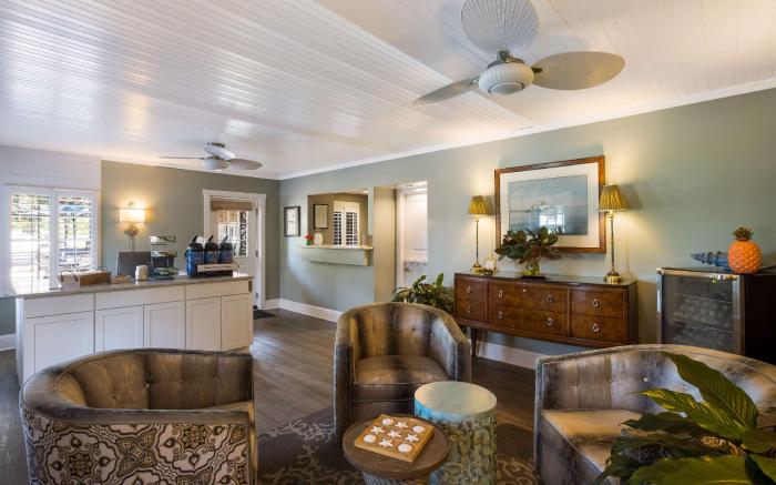 Best Western Sea Island Inn