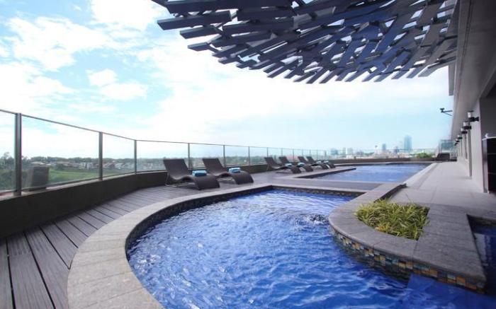 Acacia Hotel Manila 