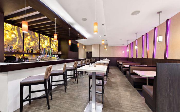 Best Western Plus Toronto North York Hotel & Suites