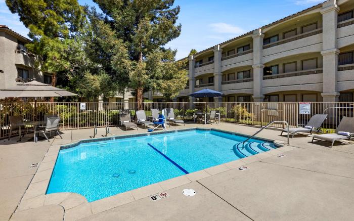 Good Nite Inn Fremont 