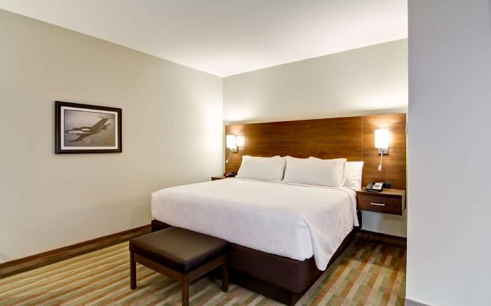 Best Western London Airport Inn & Suites