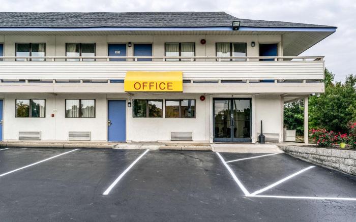 Motel 6 Florence, KY - Cincinnati Airport