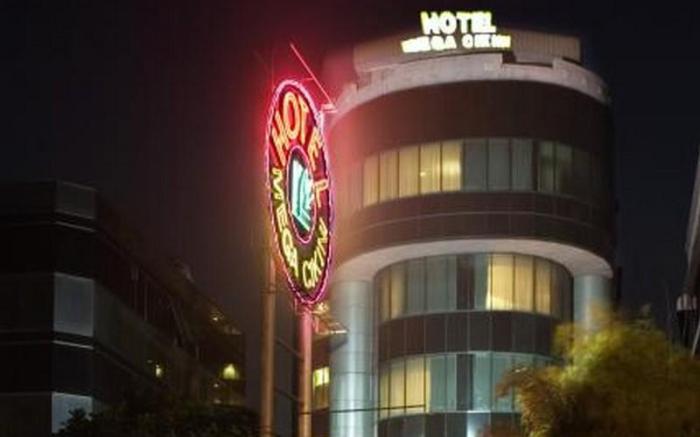 Mega Cikini Hotel