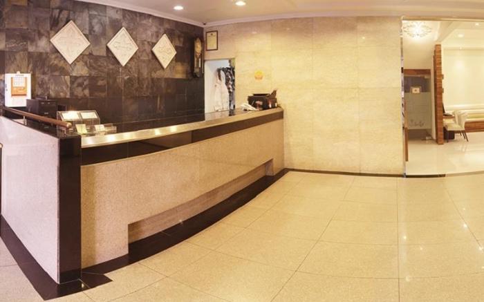 Sinyago Hotel