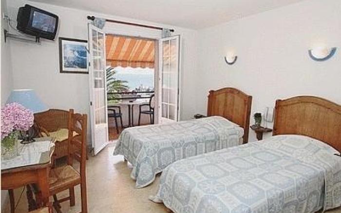 Logis Hotel l'Esterella