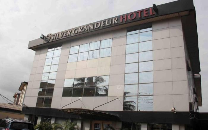 Silver Grandeur Hotel