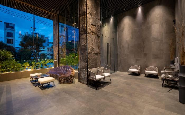 LEGEND Boutique Hotel