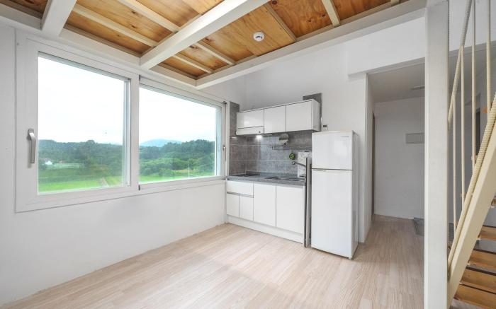 Yangyang Slowstay Pension