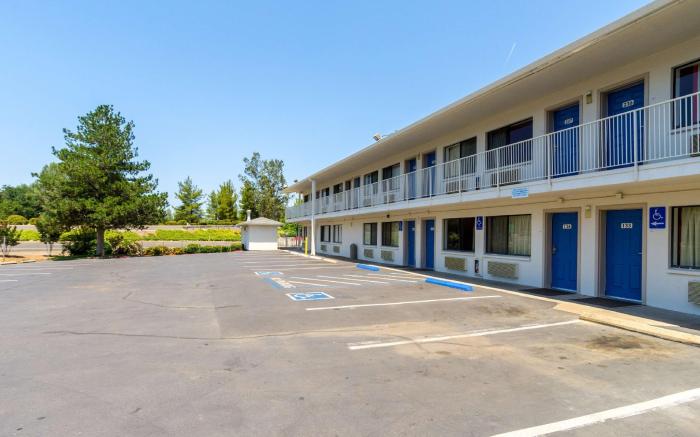 Motel 6 Redding, CA - Central