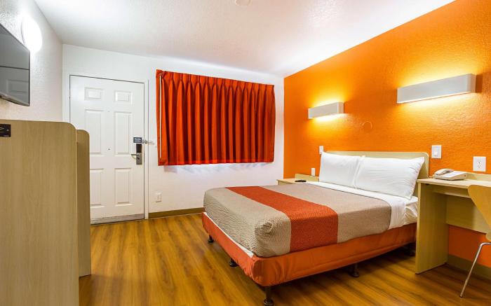 Motel 6 Mesa, AZ - North