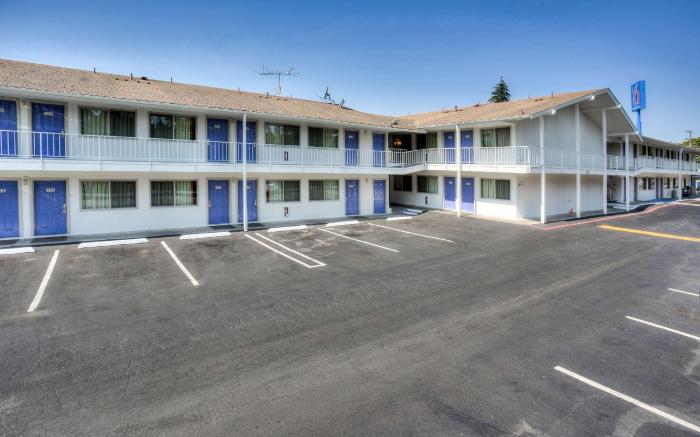 Motel 6 Tigard, OR - Portland South - Lake Oswego