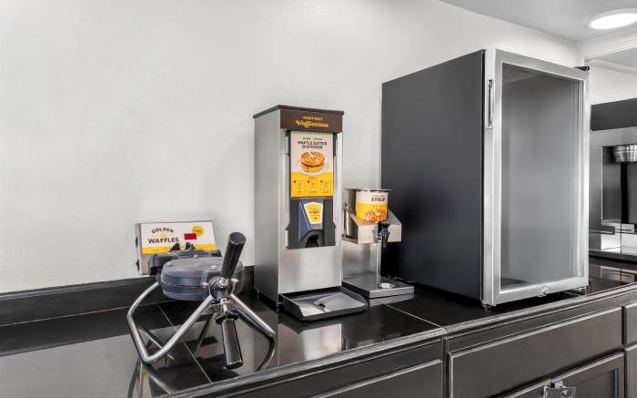 Americas Best Value Inn Kansas City E Independence