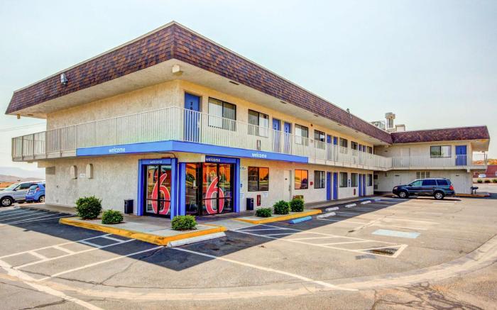 Motel 6 Saint George, UT - University/Historic Downtown