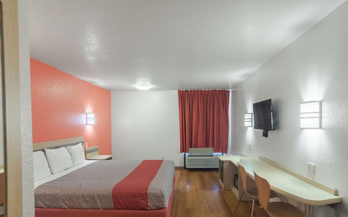 Motel 6 Oklahoma City, OK - South