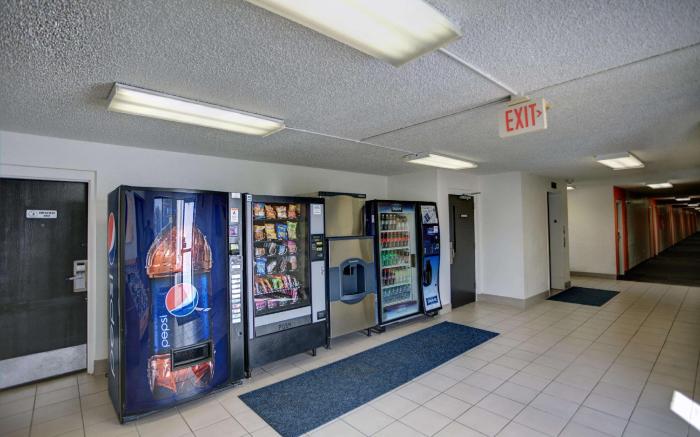 Motel 6 Council Bluffs, IA - Omaha East