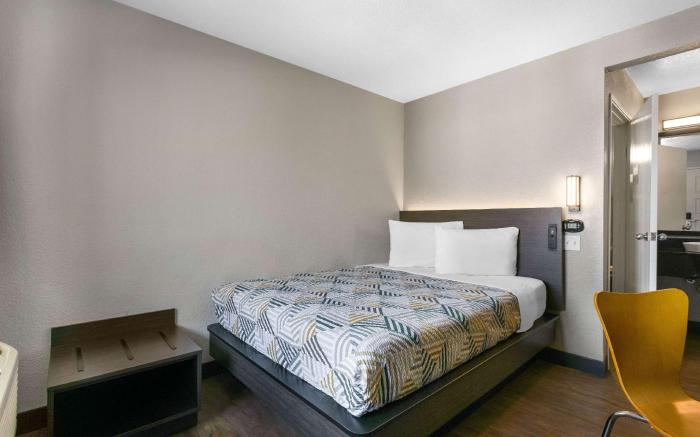 Motel 6 Merced, CA - North