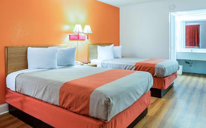 Motel 6 Perry, GA
