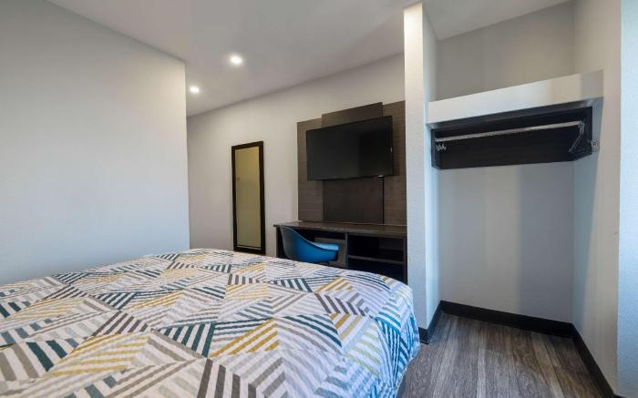Motel 6 McAllen, TX - East