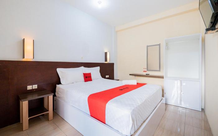 RedDoorz @ Omahku Guest House Batu