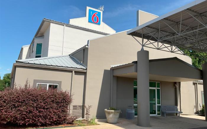 Motel 6 Pearl, MS - Jackson Airport
