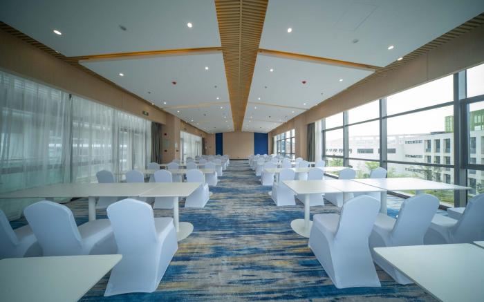 Holiday Inn Express Nanjing Happy Valley By IHG