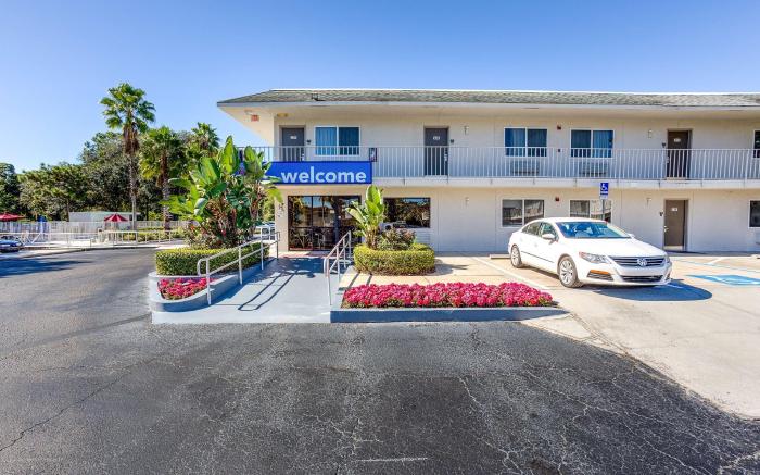 Studio 6  Kissimmee, FL - Orlando