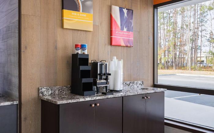 Motel 6 Savannah, GA - Midtown