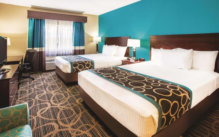 La Quinta Inn & Suites by Wyndham Evansville