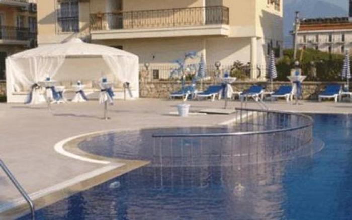 Nevada Hotel & Spa