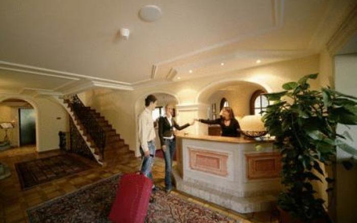 Hotel Burgfrieden