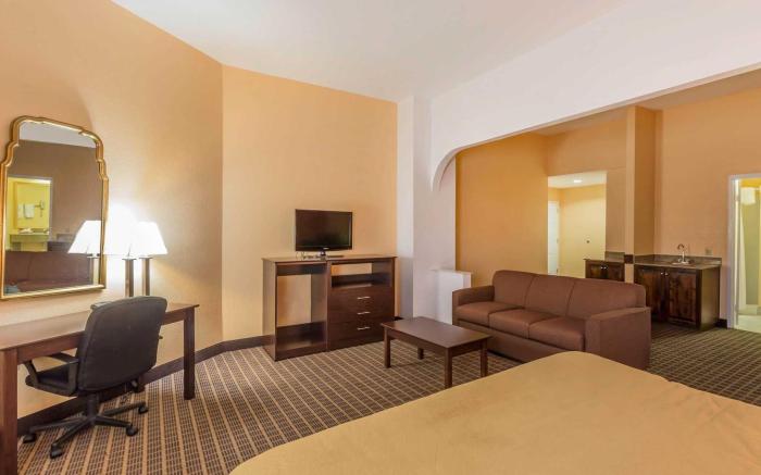 Quality Inn