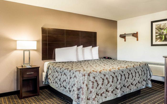 Rodeway Inn Middleboro-Plymouth