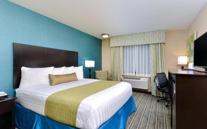 Best Western Long Beach Inn