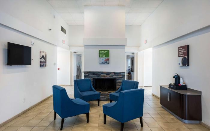 Studio 6  Irving, TX - Irving DFW Airport East