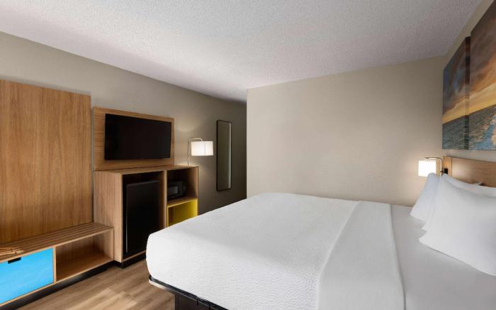 Days Inn by Wyndham Florence Near Civic Center