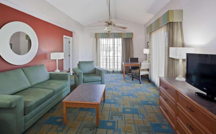 La Quinta Inn by Wyndham Phoenix Sky Harbor Airport