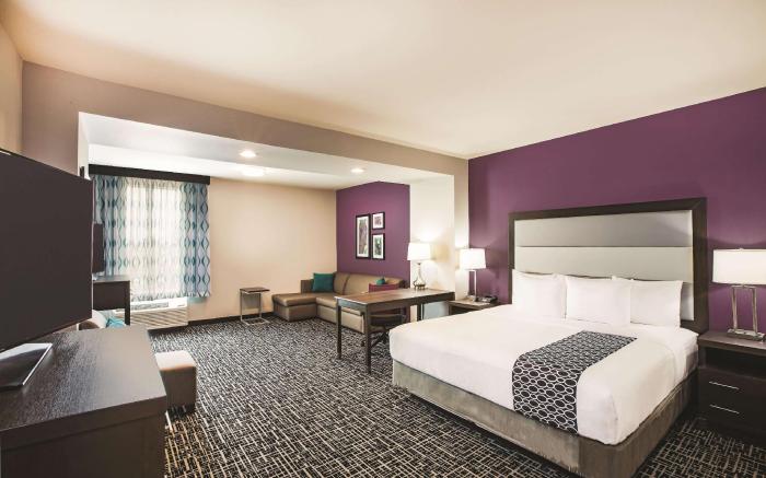 La Quinta Inn & Suites by Wyndham McAllen La Plaza Mall