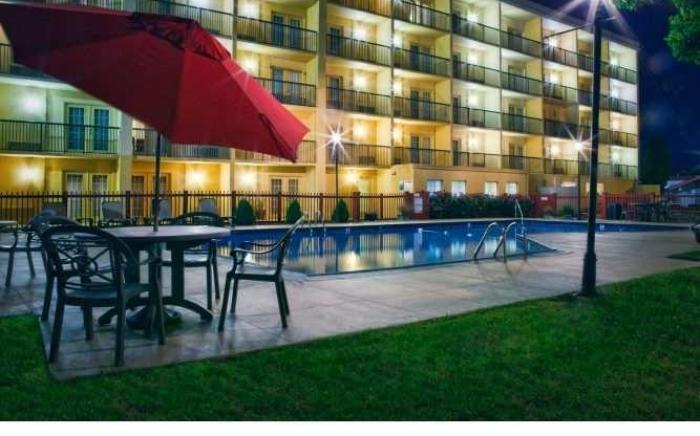 District 3 Hotel, Ascend Hotel Collection