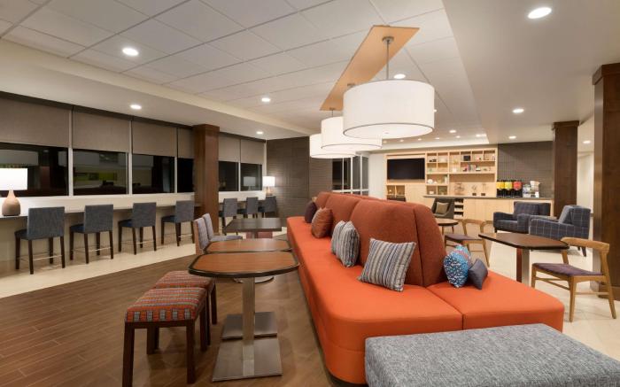 Home2 Suites by Hilton Phoenix Glendale-Westgate
