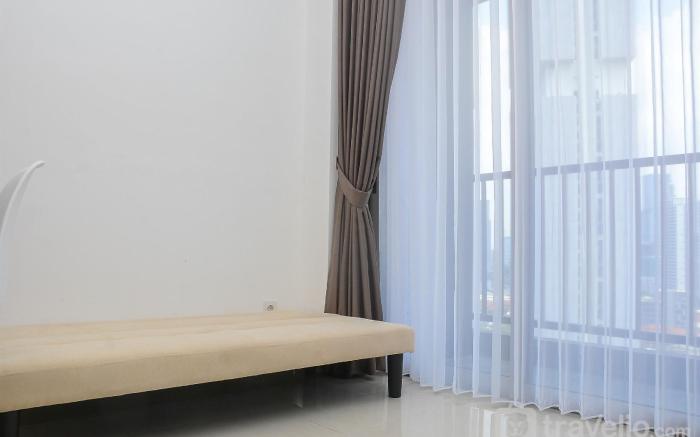 Modern 1BR at Ciputra World 2 Apartment By Travelio