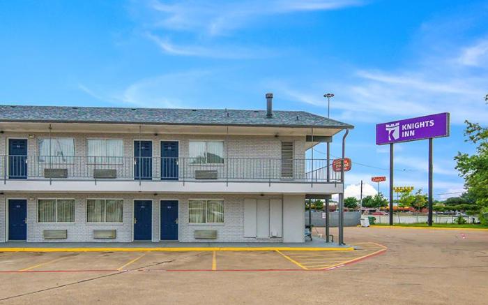 Knights Inn North Richland Hills