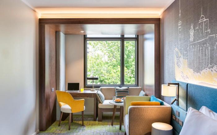 Mercure Auckland Queen Street