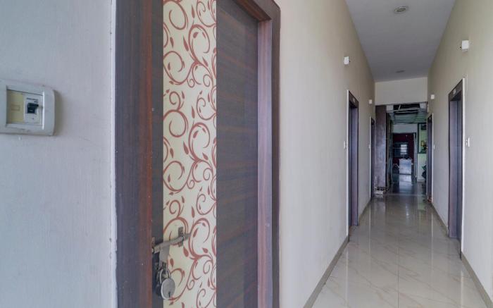 Hotel O Royal Comfort