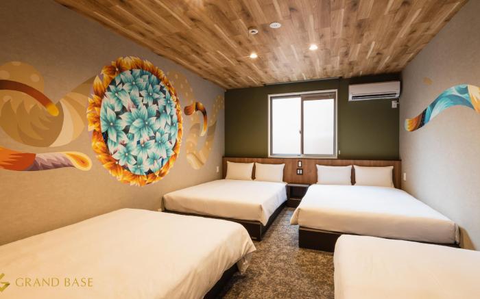 Grand Base Shianbashi